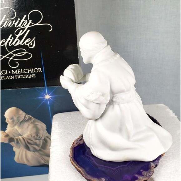 Vintage 1982 Avon Nativity Collectibles The Magi Melchior Porcleain Figurine - Picture 10 of 16